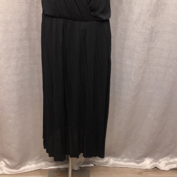 Gorgeous Bcbg dress - Picture 3 of 8